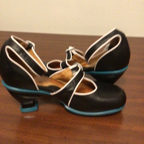 JOHN FLUEVOG MARY JANE SHOES SZ 10 - Picture 4 of 14